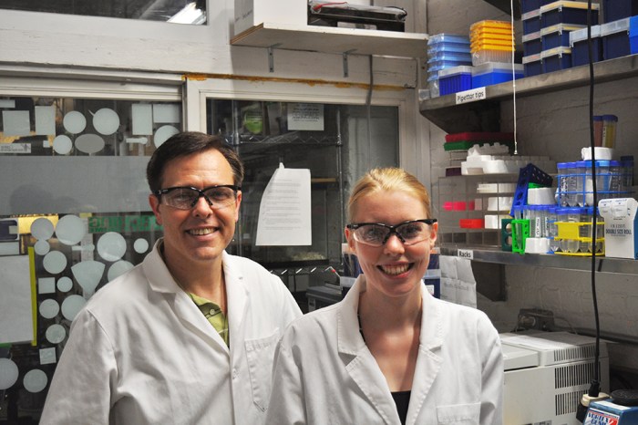 Genspace, Karlijn Sibbel, Michael Flanagan, cellulose protocols, laboratory